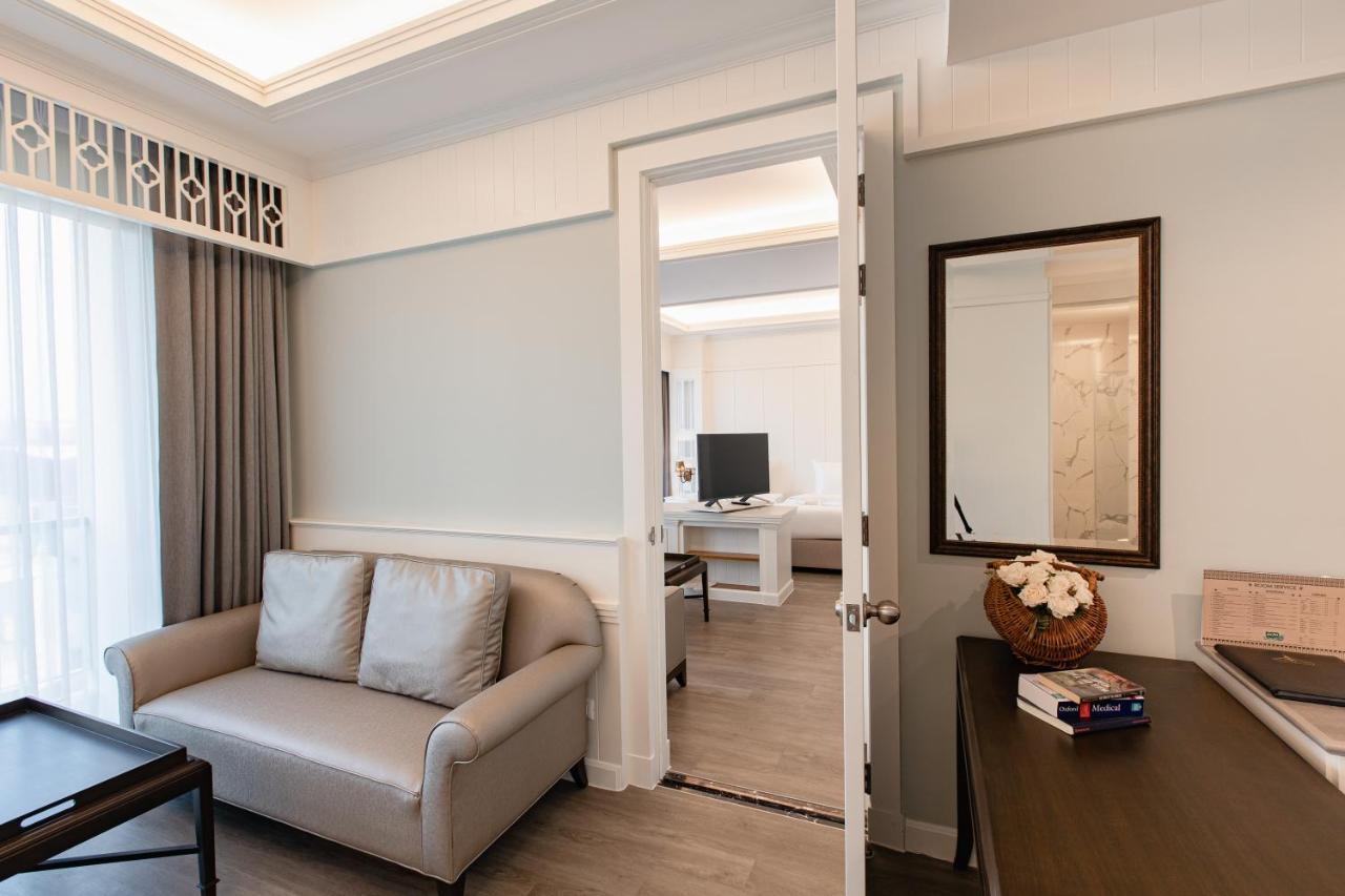 Siam Tharadol Hotel Bangkok Kültér fotó
