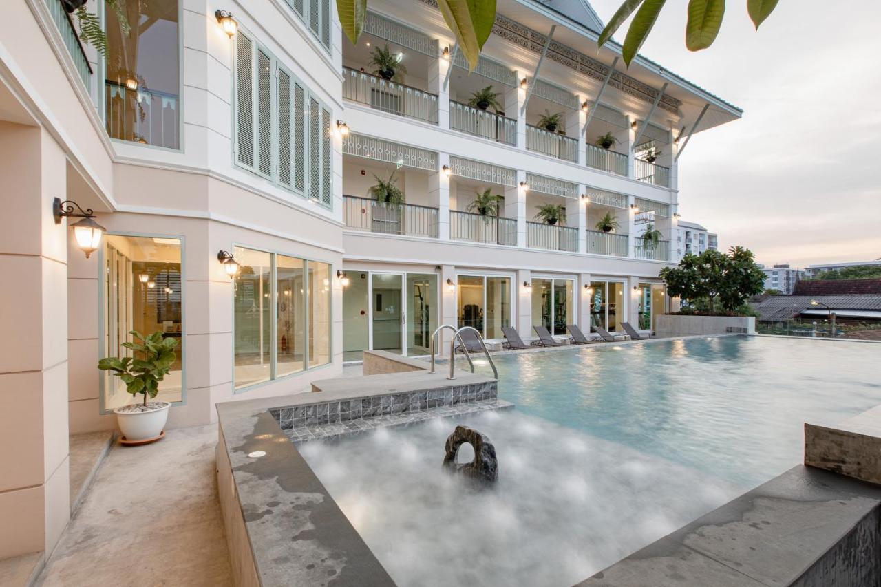 Siam Tharadol Hotel Bangkok Kültér fotó