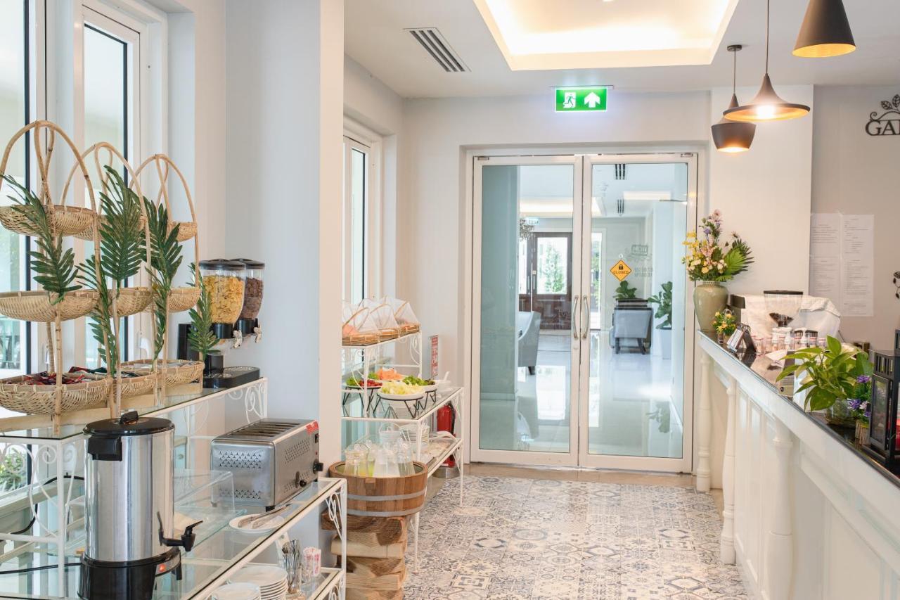 Siam Tharadol Hotel Bangkok Kültér fotó