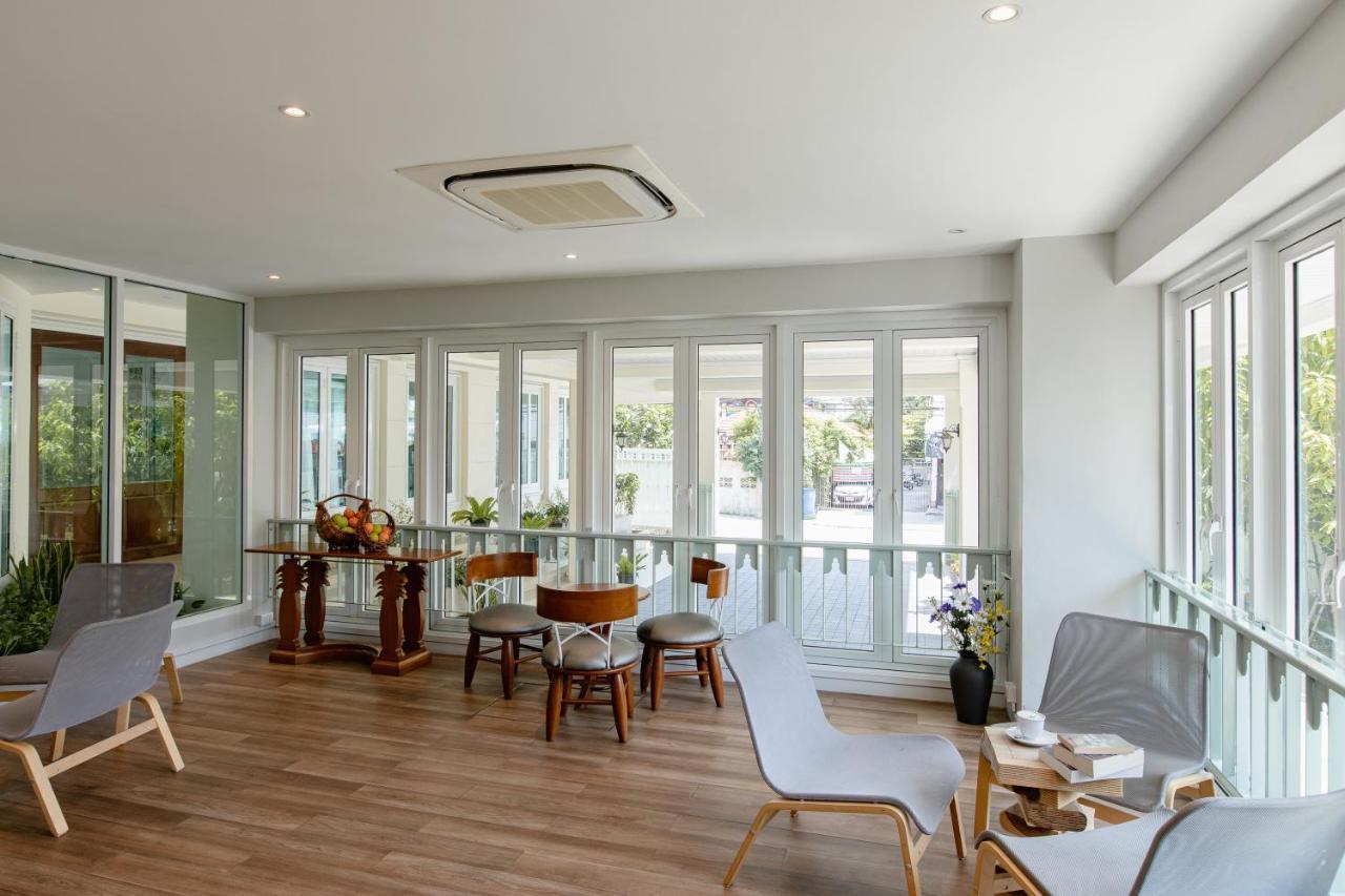 Siam Tharadol Hotel Bangkok Kültér fotó